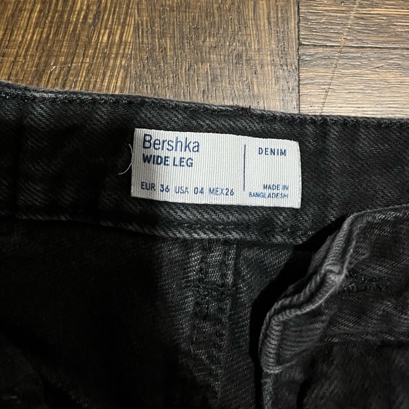 Bershka Black Wide Leg Jeans - Size US 4 - Picture 2 of 4